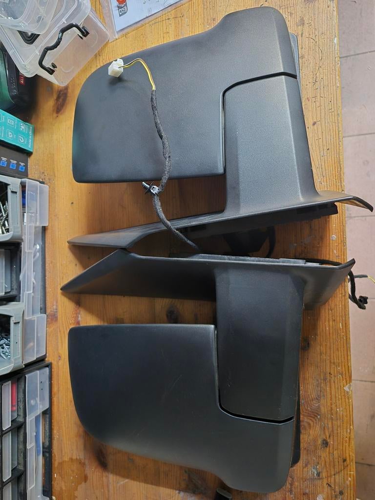 Buiten spiegels L en R Mercedes-Benz Sprinter 907 spiegel, Auto-onderdelen, Spiegels, Ophalen of Verzenden, Gebruikt, Mercedes-Benz