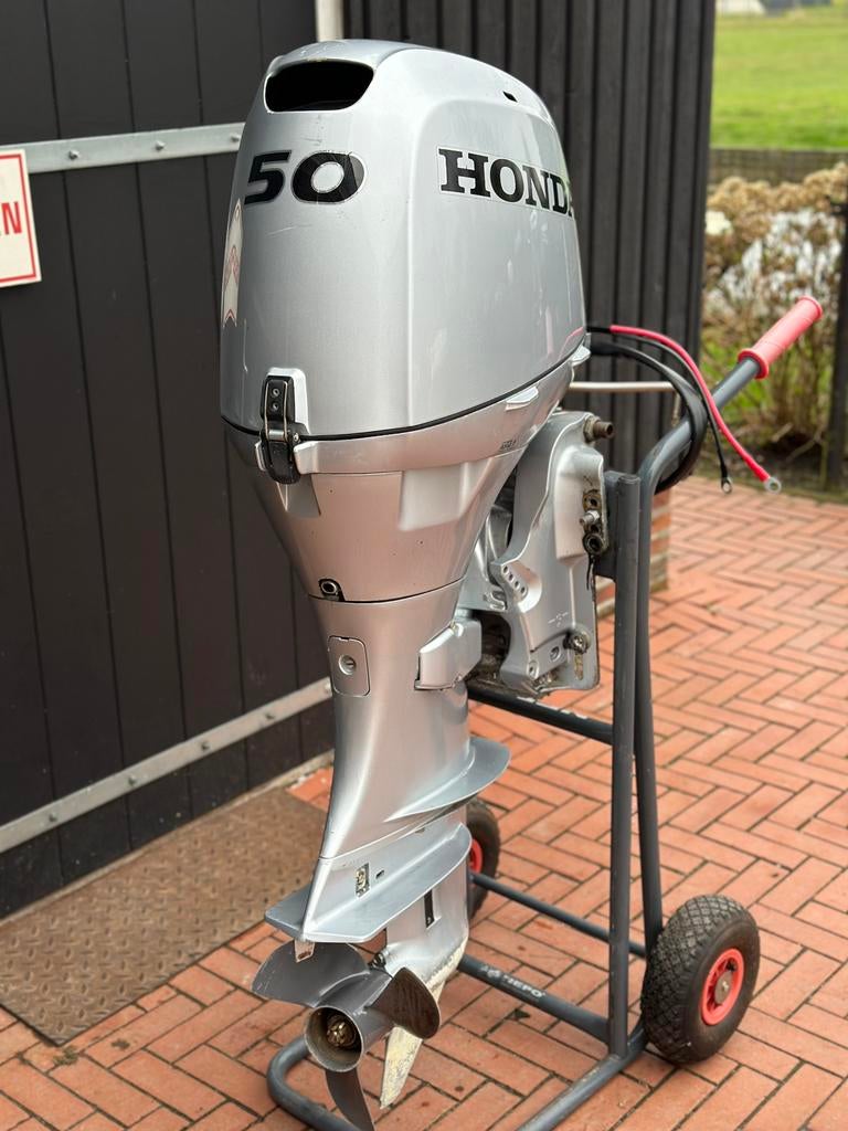 Diverse VERKOOP buitenboordmotoren vanaf €, Watersport en Boten, Buiten- en Binnenboordmotoren, Ophalen, Zo goed als nieuw, Benzine