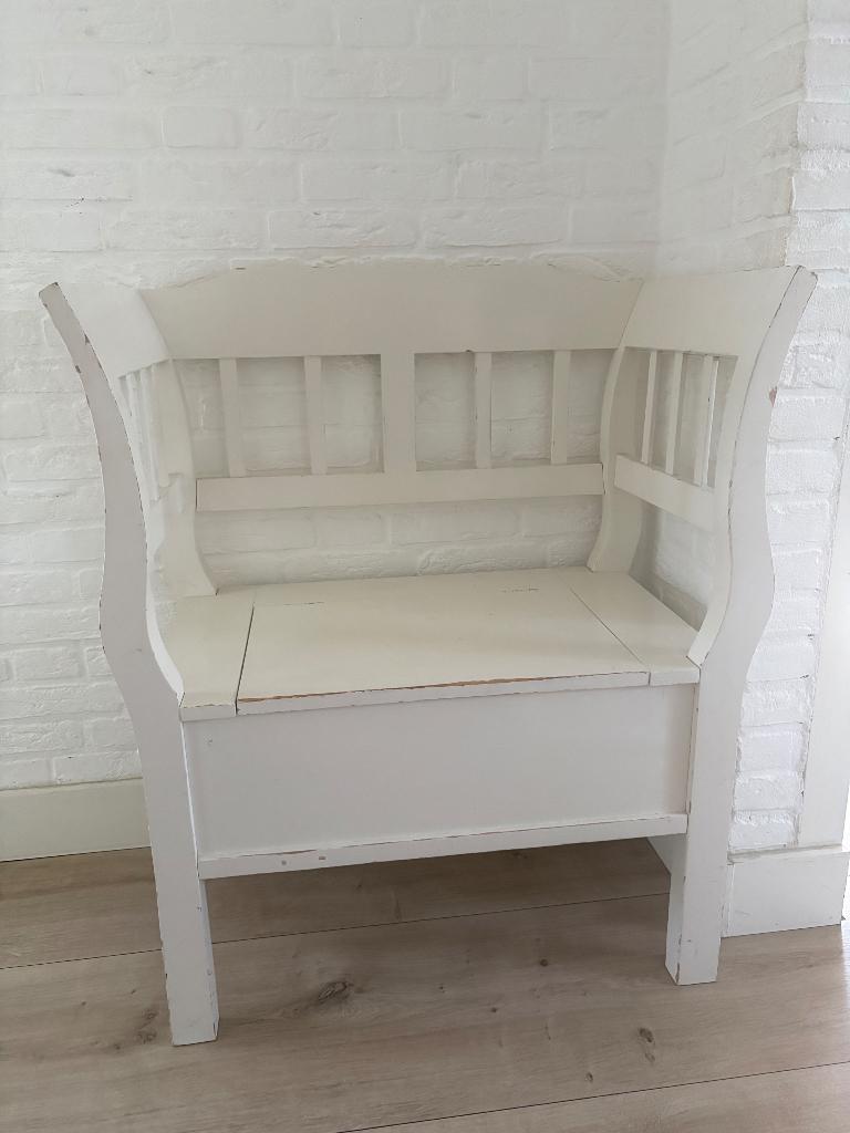 Houten bankje, Ophalen