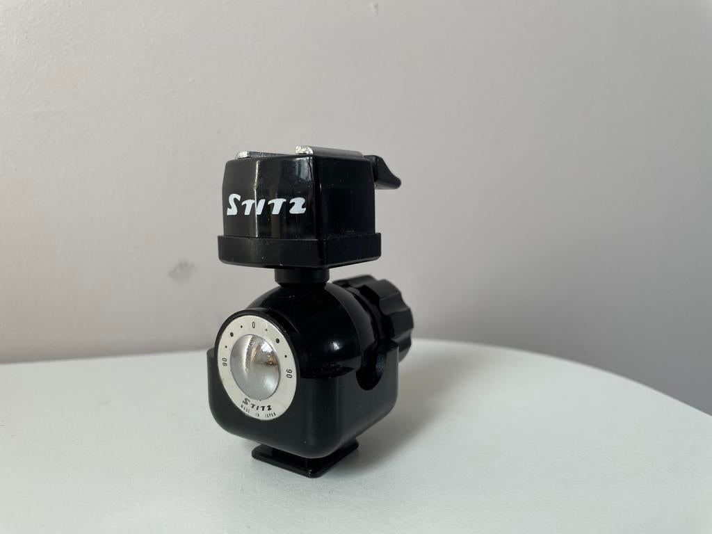 Stitz flitser hot shoe adapter kantelbaar, Ophalen of Verzenden, Gebruikt, Overige merken, Kantelbaar