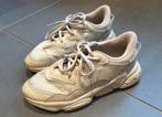 Adidas Ozweego Sneakers, Beige, Ophalen of Verzenden, Sneakers of Gympen, Gedragen