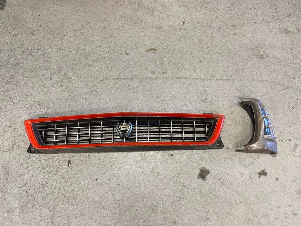 Toyota corolla ke25 gril met hoek gebruikt, Ophalen of Verzenden