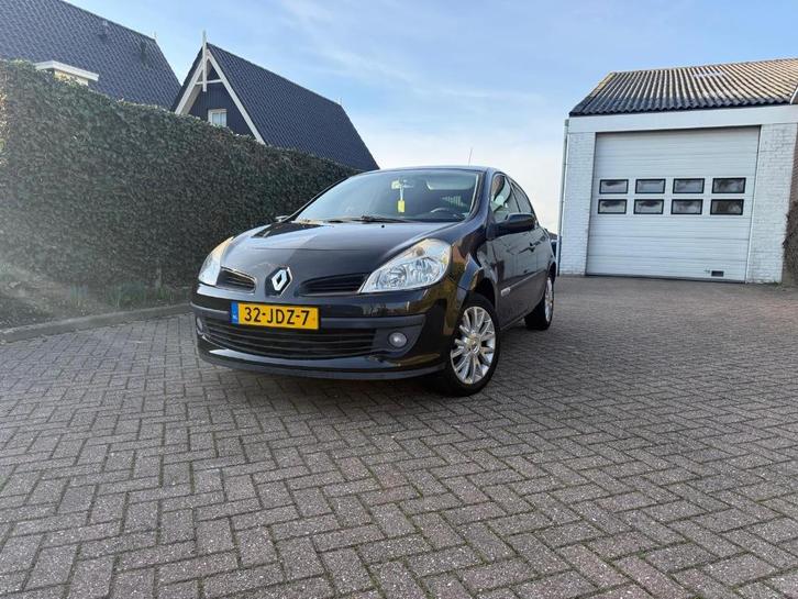 Renault Clio 1.2 16V Rip Curl Airco/ Cruise control, Auto's, Renault, Particulier, Clio, Airbags, Airconditioning, Boordcomputer
