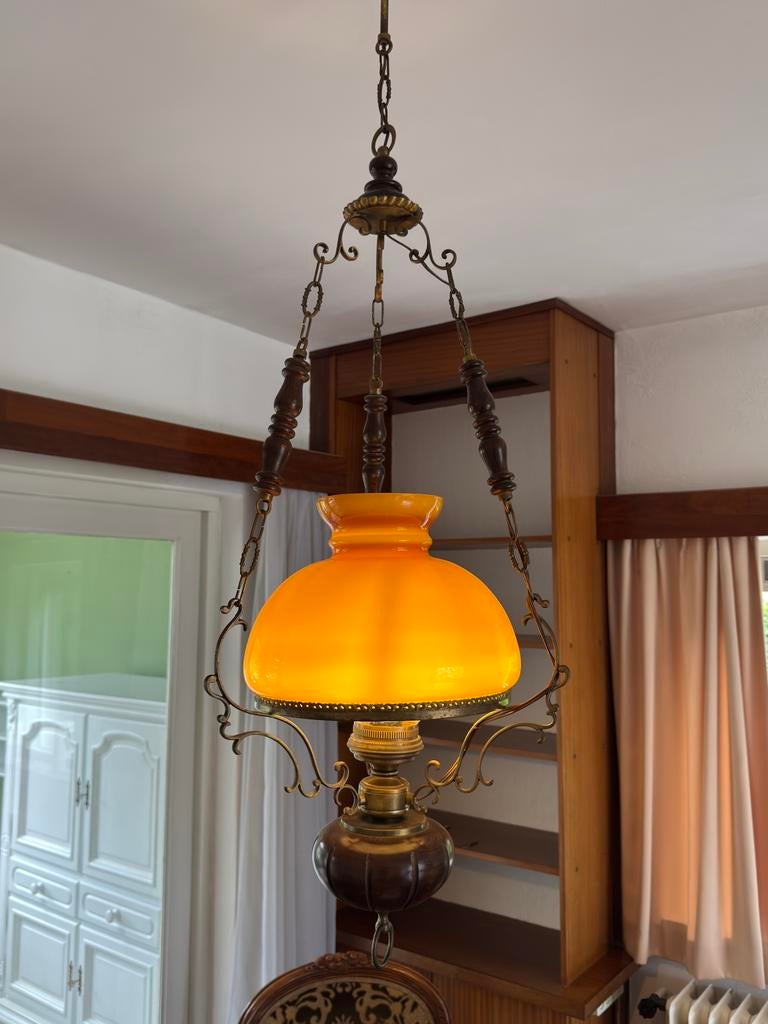 Antieke hanglamp, Ophalen