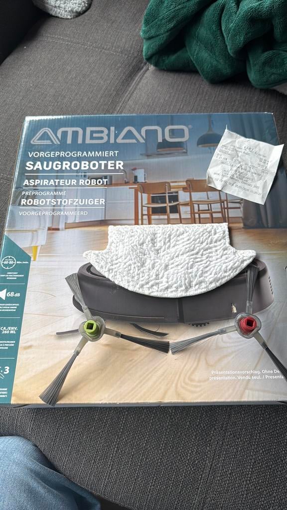 Robotstofzuiger, Ophalen of Verzenden, Zo goed als nieuw, Robotstofzuiger, Minder dan 1200 watt
