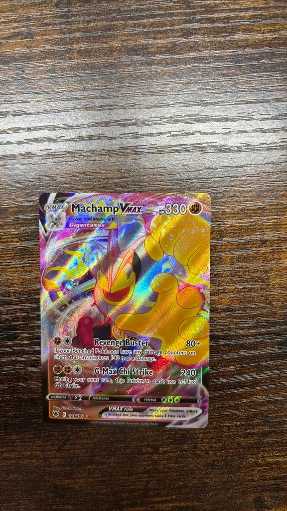 Machamp VMAX (073/189) Astral Radiance, Ophalen of Verzenden, Zo goed als nieuw