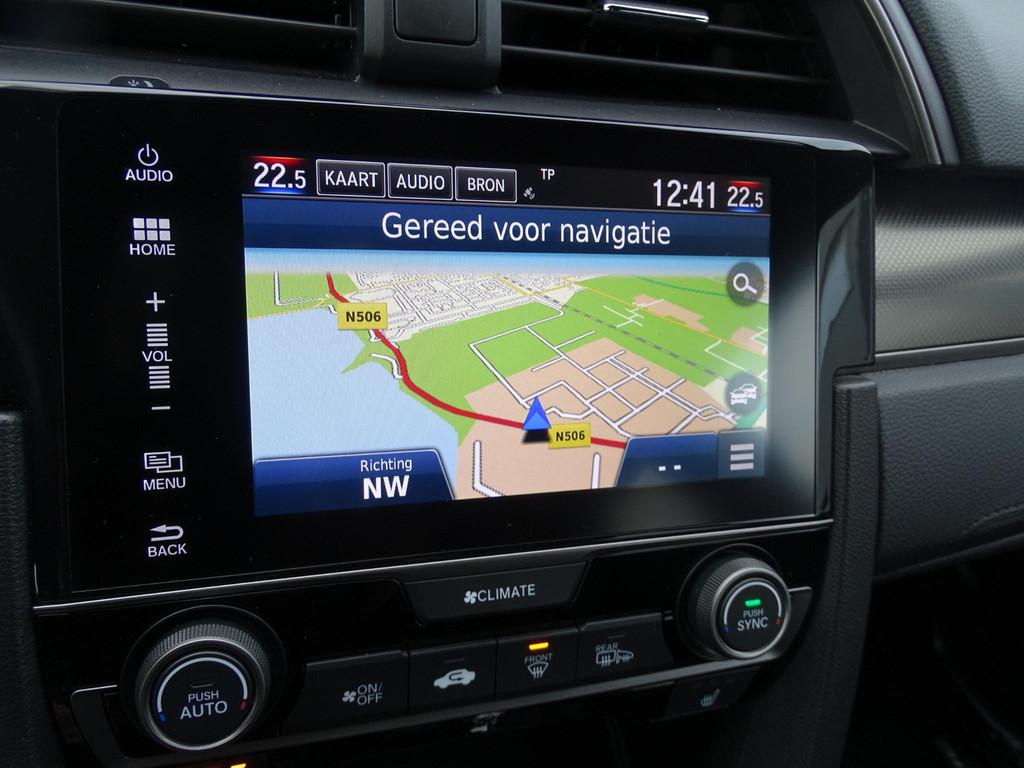 Honda Civic 1.0 i-VTEC Elegance NAVIGATIE | STOELVERWARMING, Auto's, Honda, Stof, Gebruikt, Euro 6, 1246 kg