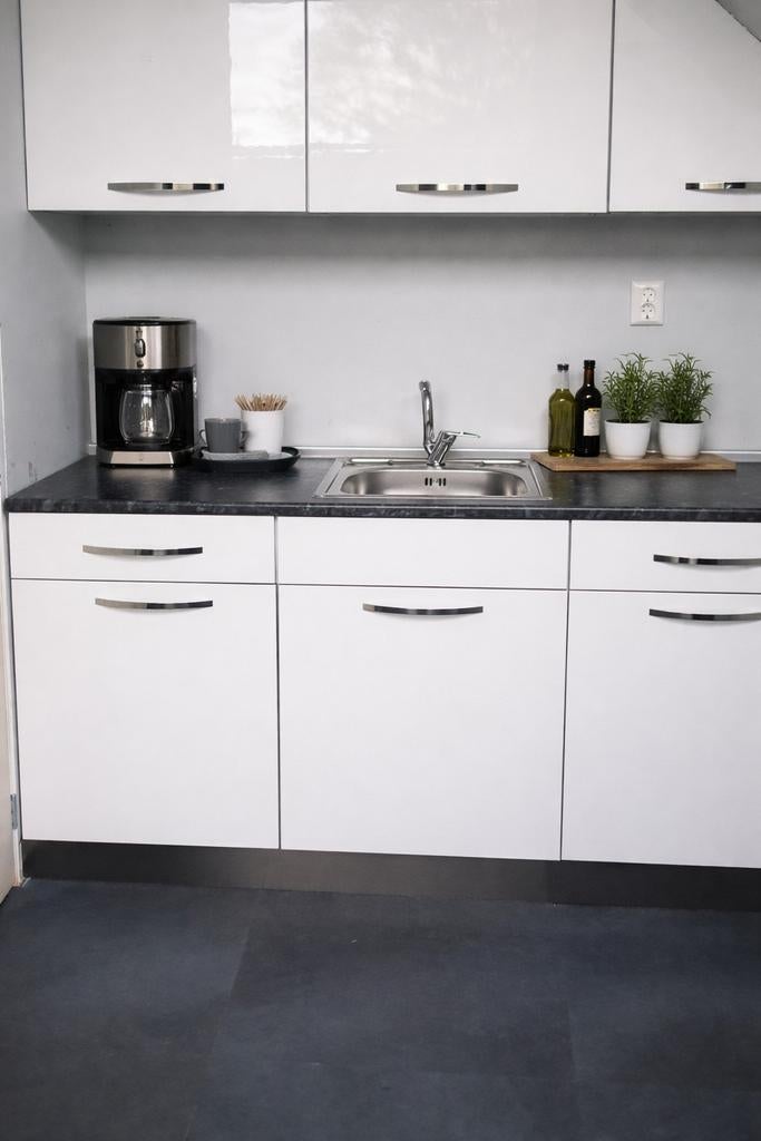 NIEUW MOOI KEUKENBLOK, Huis en Inrichting, Keuken | Complete keukens, Ophalen, Overige materialen, Wit, Nieuw