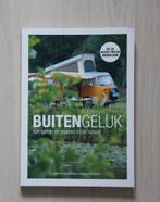 BUITENGELUK - Kamperen & logeren in de natuur - M Brekelmans, Overige merken, Ophalen of Verzenden, Zo goed als nieuw, Campinggids