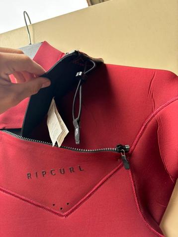 Zo goed als nieuwe wetsuit ripcurl maat s heren  beschikbaar voor biedingen