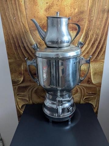 Turkse samovaar elektrische theezetter beschikbaar voor biedingen