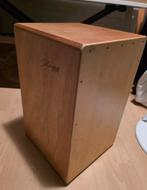 Cajon van Stagg, Muziek en Instrumenten, Percussie, Ophalen, Zo goed als nieuw, Trommel