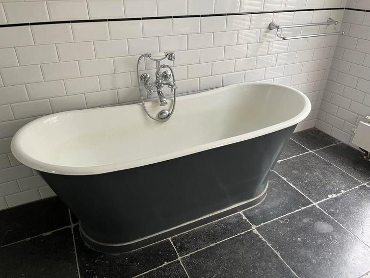 Complete klassiek Badkamer Set - bad,kranen,wastafel, Huis en Inrichting, Badkamer | Complete badkamers, Gebruikt, Ophalen