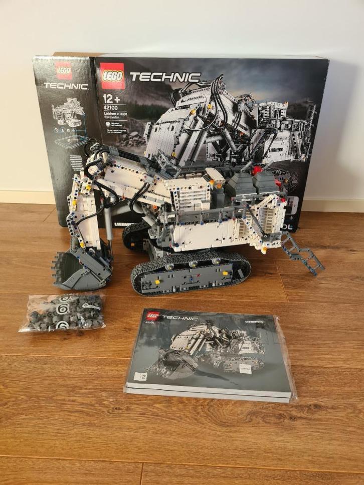 Lego technic Liebherr R 9800 graafmacine 42100, Kinderen en Baby's, Speelgoed | Duplo en Lego, Zo goed als nieuw, Lego, Complete set