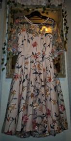 Belsira Jurk - Prachtige Bloemenprint - Maat M, Zo goed als nieuw, Knielengte, Roze, Ophalen