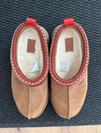 Ugg Tazz Platform Sloffen - Maat 37, Ophalen, Zo goed als nieuw, Bruin, Pantoffels of Sloffen