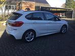 BMW 2-Serie Active Tourer 218i 136pk Aut 2017 Wit, Auto's, 136 pk, Zwart, Wit, Particulier