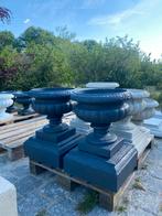 Grijze Betonnen bloempotten 40x40 €60 op staanders 40x20 €40, Ophalen, Tuin, Minder dan 60 cm, Rond