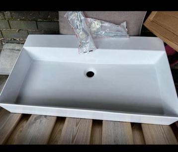 wastafel 80x46cm wonder overloop zonder kraangat Nieuw beschikbaar voor biedingen