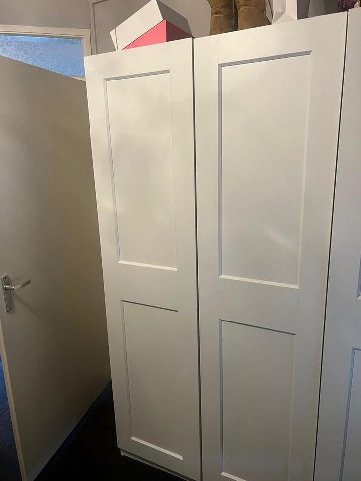 Ruime kledingkast met veel opbergruimte, Huis en Inrichting, Kasten | Kledingkasten, Zo goed als nieuw, 200 cm of meer, 100 tot 150 cm