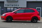 Volkswagen 2015 Rood, Automaat, 4 cilinders, 1180 kg, Particulier