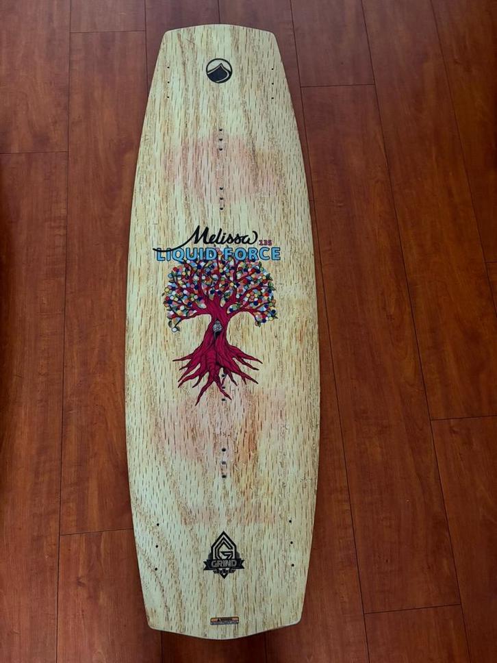 Liquid Force Melissa Wakeboard 135cm - Repareerbaar, Watersport en Boten, Wakeboarden, Ophalen