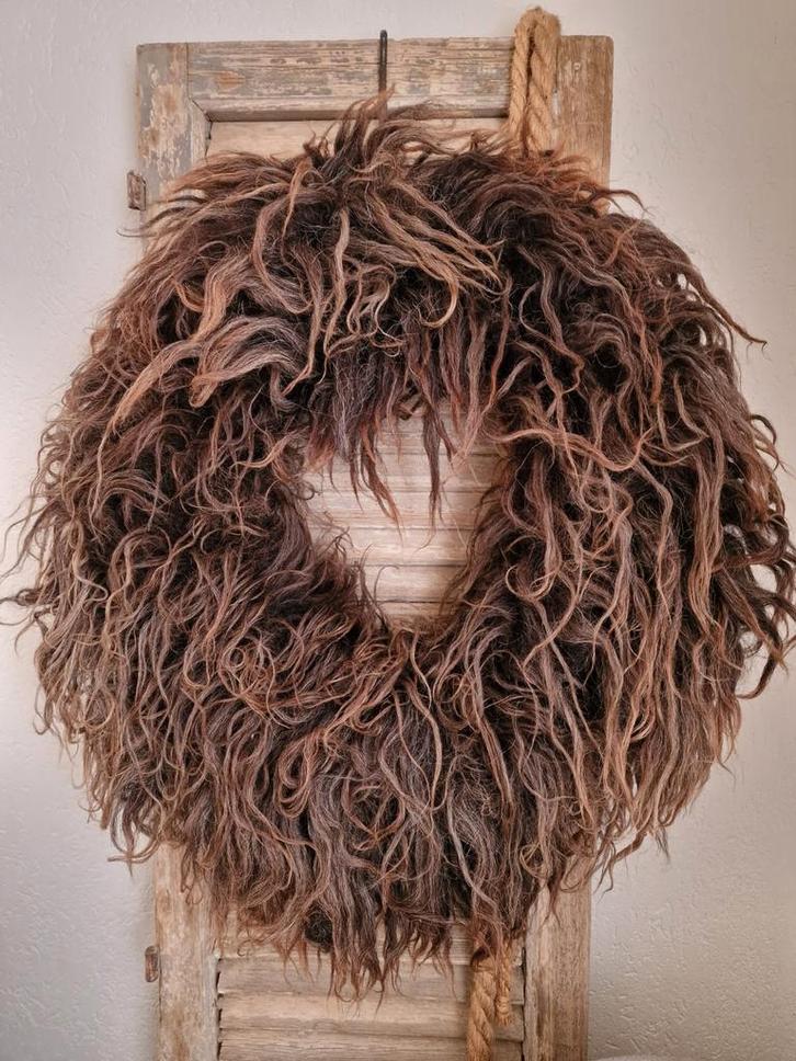 Wollen Krans - Handgemaakt - 70cm wolkrans, Huis en Inrichting, Woonaccessoires | Kransen, Ophalen of Verzenden