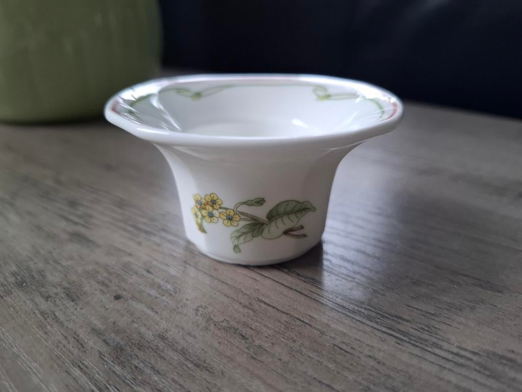 Villeroy & Boch Clarissa Eierdopje, Antiek en Kunst, Ophalen of Verzenden