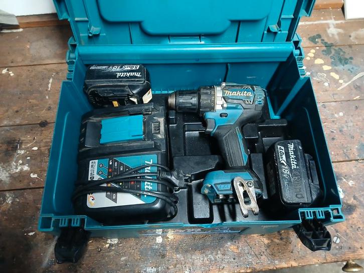 Makita ddf484 set boormachine accuboormachine boor, Doe-het-zelf en Verbouw, Gereedschap | Boormachines, Gebruikt, Boormachine