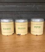 Antieke Voorraadbussen - Kaneel, Kruiden, Peper, Ophalen of Verzenden