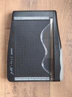 Tim Holtz - Deckle Trimmer, Hobby en Vrije tijd, Knutselen, Ophalen of Verzenden, Zo goed als nieuw