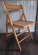 Stoel/klapstoel, hout/rotan, Huis en Inrichting, Stoelen, Ophalen, Riet of Rotan, Gebruikt, Bruin