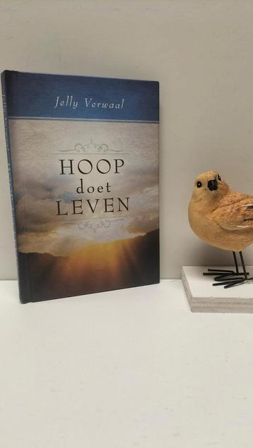 Verwaal, Jelly; Hoop doet leven beschikbaar voor biedingen
