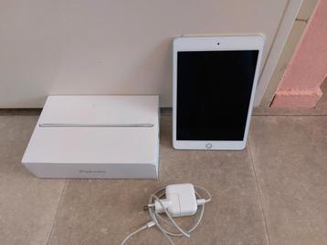 iPad mini 5 256 GB inclusief oplader. beschikbaar voor biedingen