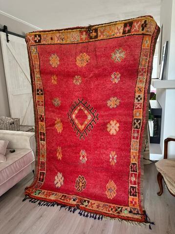 Vintage berbers Marokkaanse tapijten vloerkleden beschikbaar voor biedingen