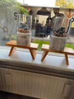 Twee vensterbankjes voor €10, Ophalen, Zo goed als nieuw