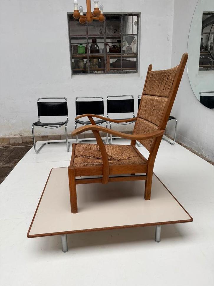 Ouwe jaren 40 stoel vintage design Nurigarage Bergen op Zoom, Antiek en Kunst, Kunst | Designobjecten, Ophalen