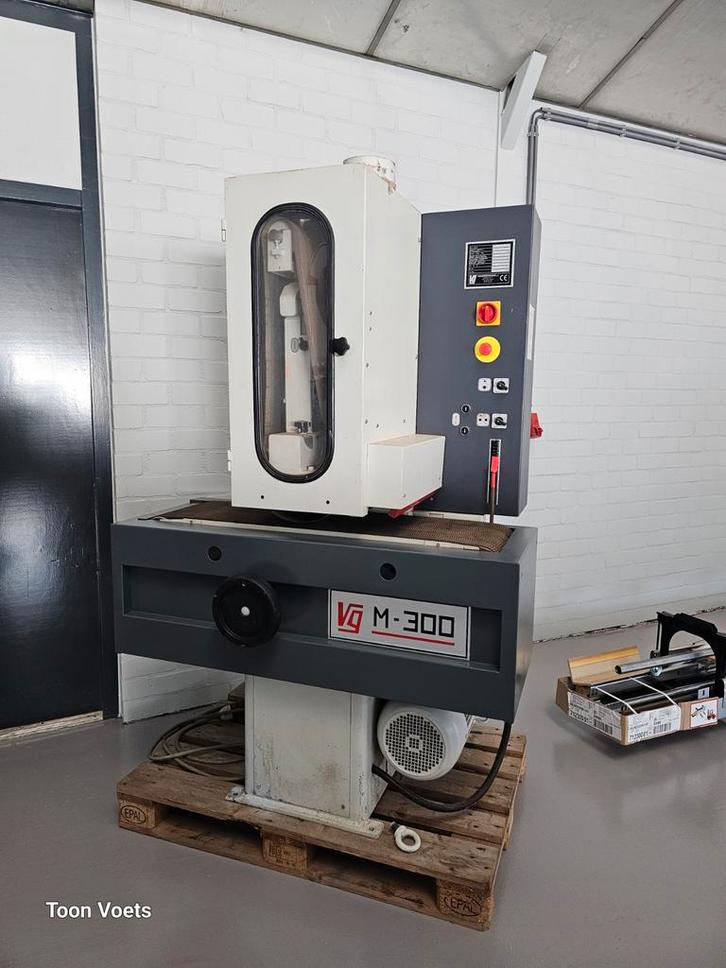 Stijlenschuurmachine VG Elektrisch hoog  / laag, Doe-het-zelf en Verbouw, Gereedschap | Schuurmachines, Gebruikt, Bandschuurmachine