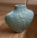 Prachtige siervaas lichtblauw, Huis en Inrichting, Woonaccessoires | Vazen, Blauw, Ophalen of Verzenden, Minder dan 50 cm, Glas