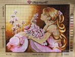 Cado voorbedrukt borduurstramien  meisje in 't rose  566, Hobby en Vrije tijd, Borduren en Borduurmachines, Ophalen of Verzenden
