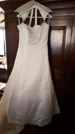 Trouwjurk maat 48-50, Ophalen, Zo goed als nieuw, Wit, Trouwjurk