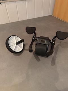 Buikspiertrainer  en work-out roller, Sport en Fitness, Fitnessapparatuur, Nieuw, Overige typen, Buik, Ophalen of Verzenden