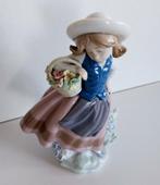 Lladro model 5221., Antiek en Kunst, Antiek | Porselein, Ophalen of Verzenden