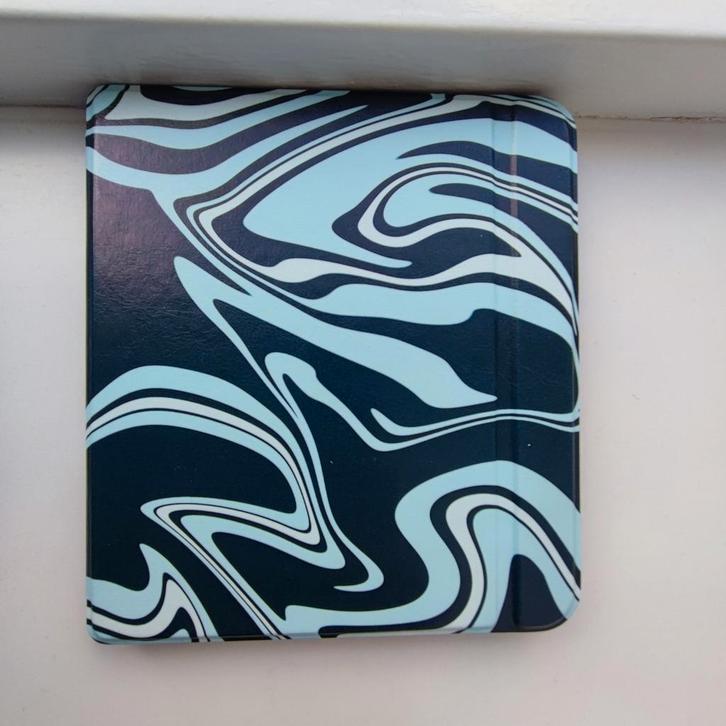 Kobo Libra colour abstract blauw hoesje / Kobo Libra BW hoes, Computers en Software, E-readers, Nieuw, 7 inch, Ophalen of Verzenden