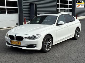 BMW 3-serie 320i High Executive, navigatie, panoramadak,clim beschikbaar voor biedingen