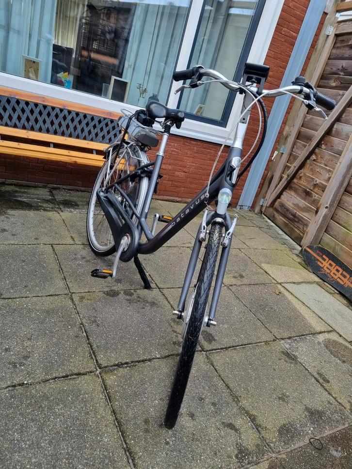 Elektrische fiets batavus legato weinig kilometer, Fietsen en Brommers, Elektrische fietsen, Zo goed als nieuw, Batavus, 47 tot 51 cm