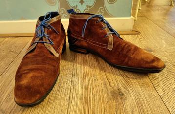Floris van Bommel suède schoenen maat 44 2/3(US 10)– bruin beschikbaar voor biedingen