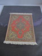 poppenhuis mooi vloerkleed  Mini Mundus, Verzamelen, Poppenhuizen en Toebehoren, Ophalen of Verzenden, Zo goed als nieuw, Decoratie