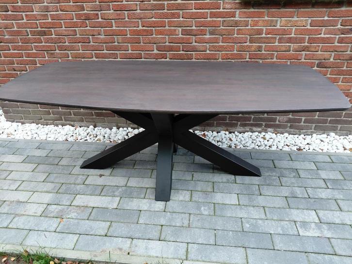 Deens Ovaal Eettafel - Massief Eiken Walnut - 200x90cm, Huis en Inrichting, Complete eetkamers, Nieuw, Ophalen of Verzenden