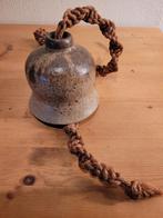 aardewerk bel trekbel klok klokje macrame vintage glazuur, Ophalen of Verzenden, Zo goed als nieuw